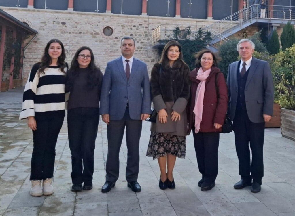 Günay Əfəndiyeva İstanbul Türk İslam Əsərləri Muzeyinin direktoru Ekrem Aytar ilə görüşüb Photo 2025 01 23 17 36 20 2.jpg